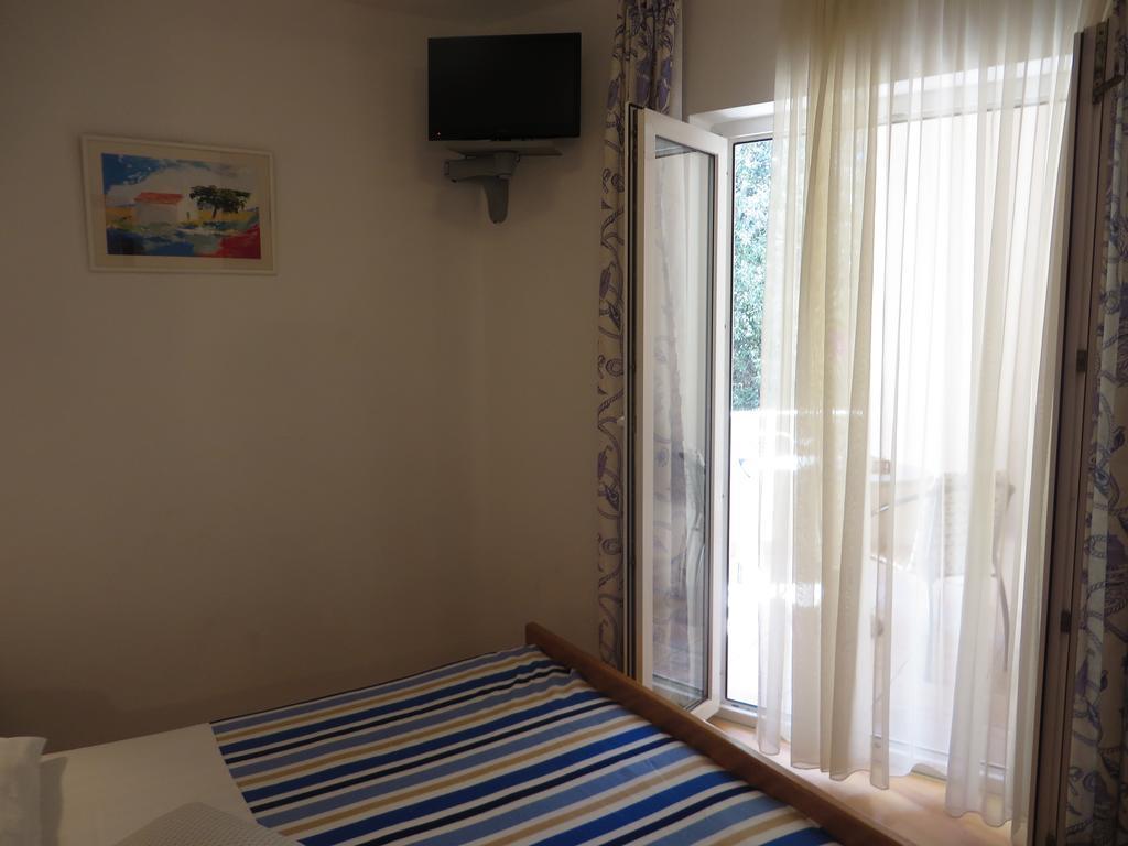 Apartments Karaba Pakoštane 外观 照片