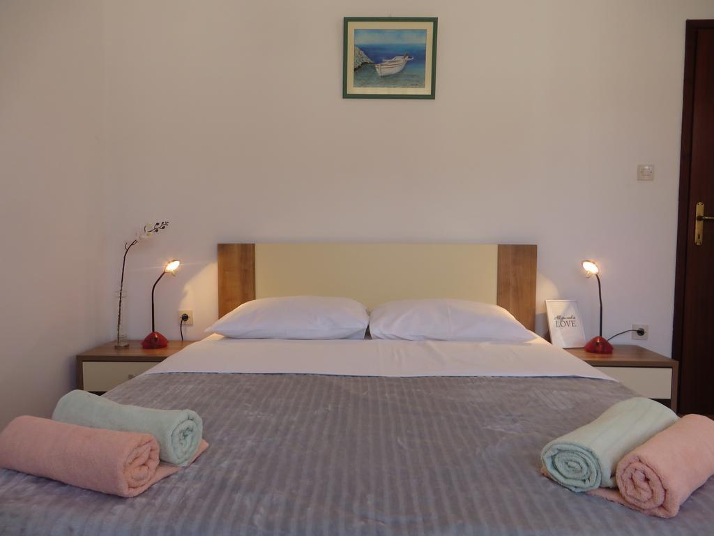 Apartments Karaba Pakoštane 外观 照片