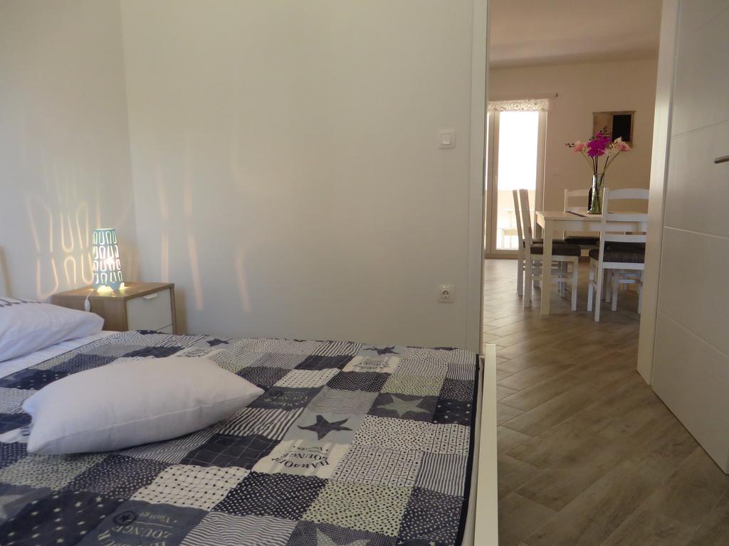 Apartments Karaba Pakoštane 外观 照片
