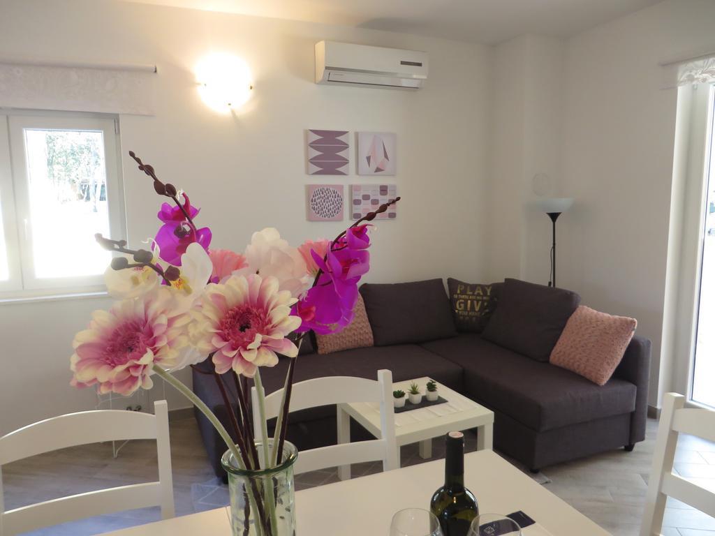 Apartments Karaba Pakoštane 外观 照片