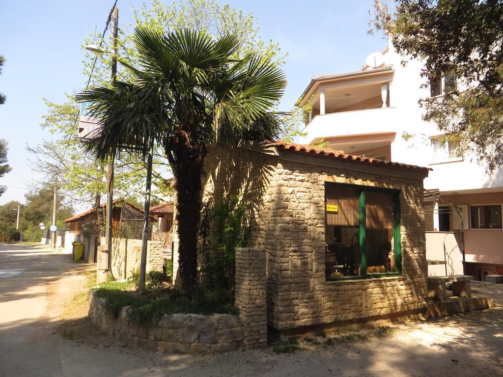 Apartments Karaba Pakoštane 外观 照片